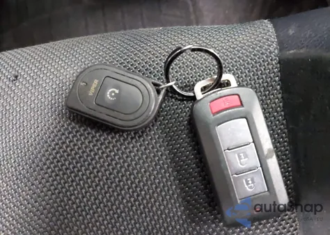 2011 Mitsubishi Outlander Gt z USA, uszkodzony, nr VIN JA4JT5AX1BU023989